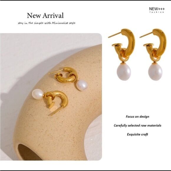 #22 Re-Stocked‼️ NEW 18k Gold Plated Freshwater Pearl Dangle Earrings - Picture 5 of 10